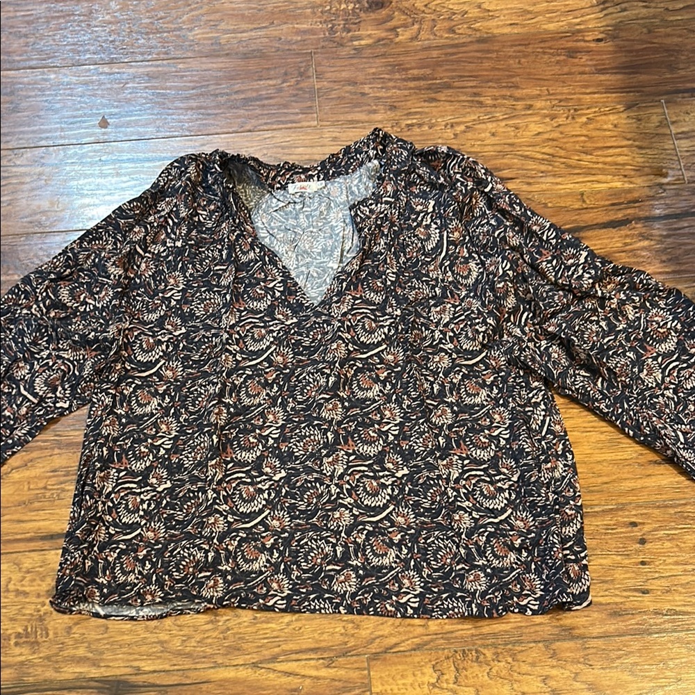 Faherty Black Floral V-Neck Long Sleeve Blouse